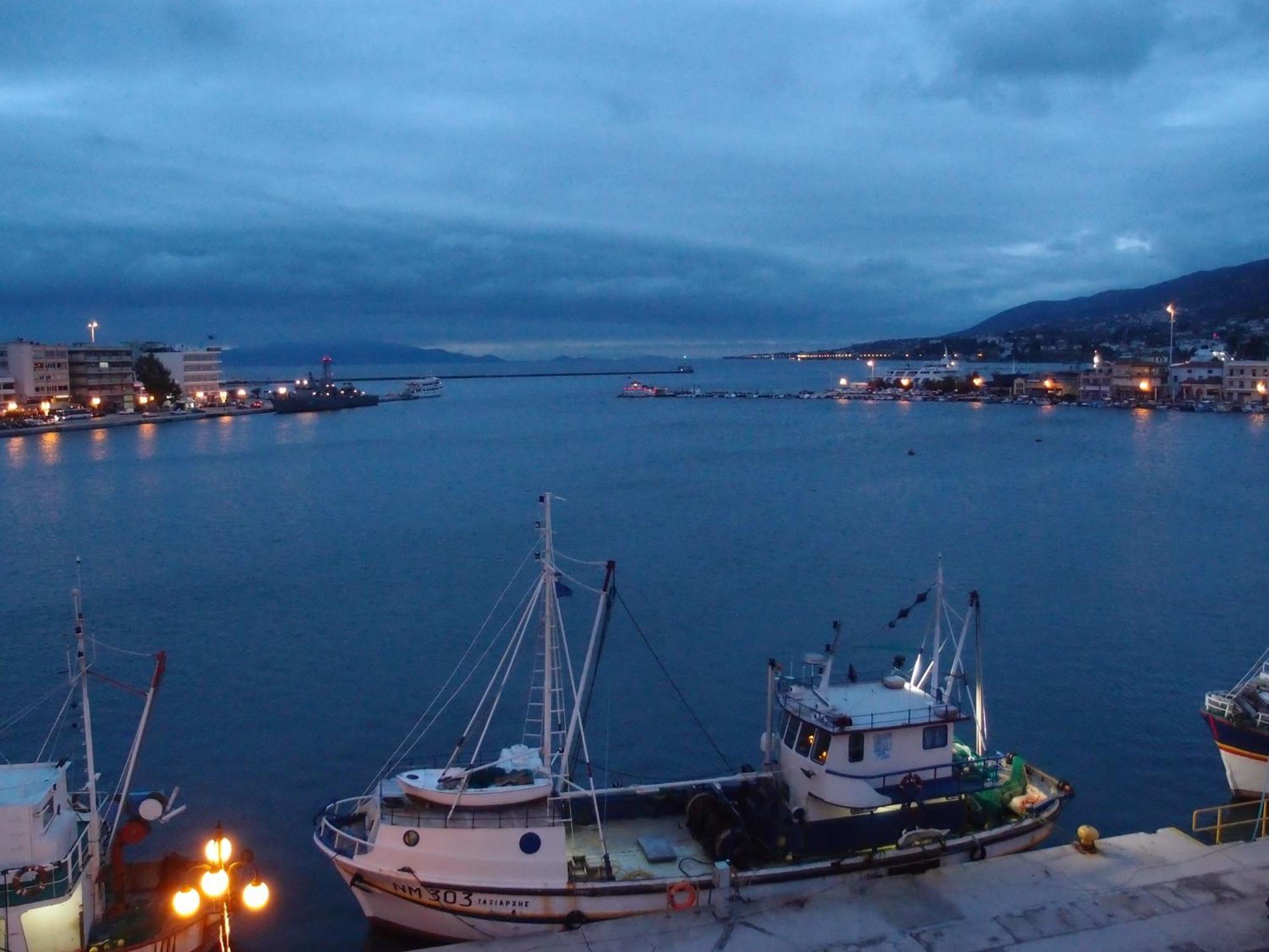 Lesvion Hotel Mytilene ภายนอก รูปภาพ